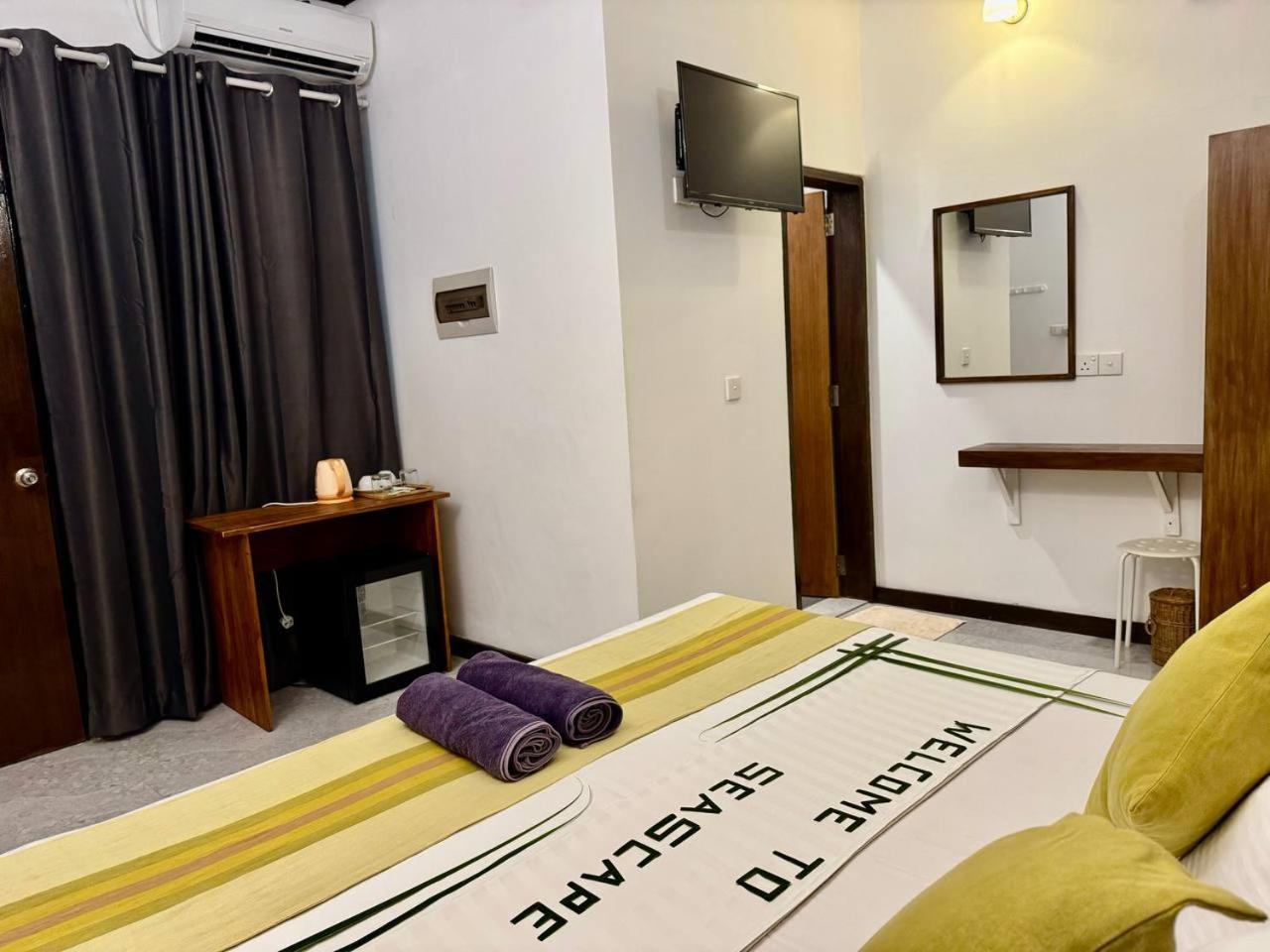 Seascape Retreats Dhigurah Hotel Dhigurah  Bagian luar foto