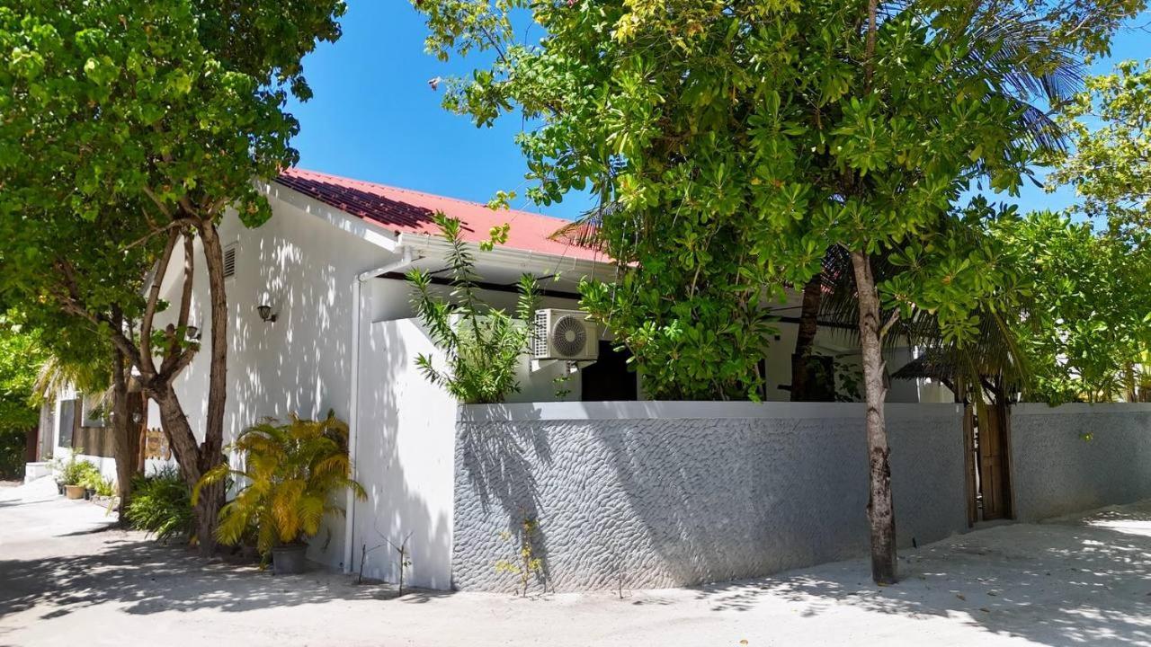 Seascape Retreats Dhigurah Hotel Dhigurah  Bagian luar foto