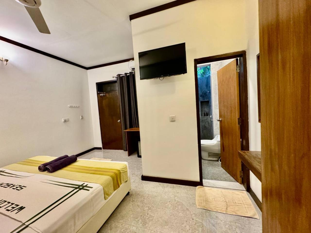 Seascape Retreats Dhigurah Hotel Dhigurah  Bagian luar foto