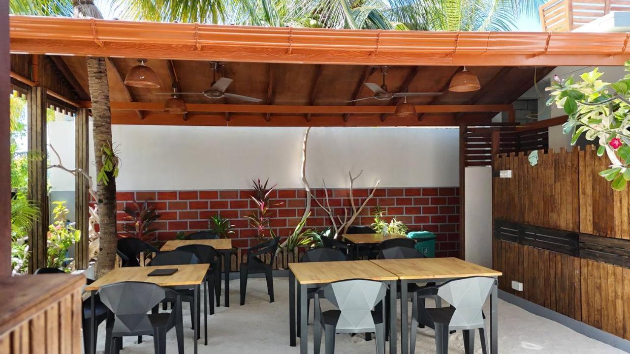 Seascape Retreats Dhigurah Hotel Dhigurah  Bagian luar foto